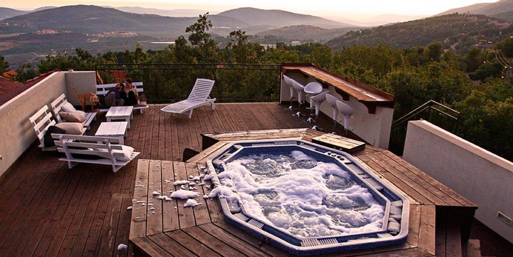 Roof Of The Galilee Villa Amirim Oda fotoğraf